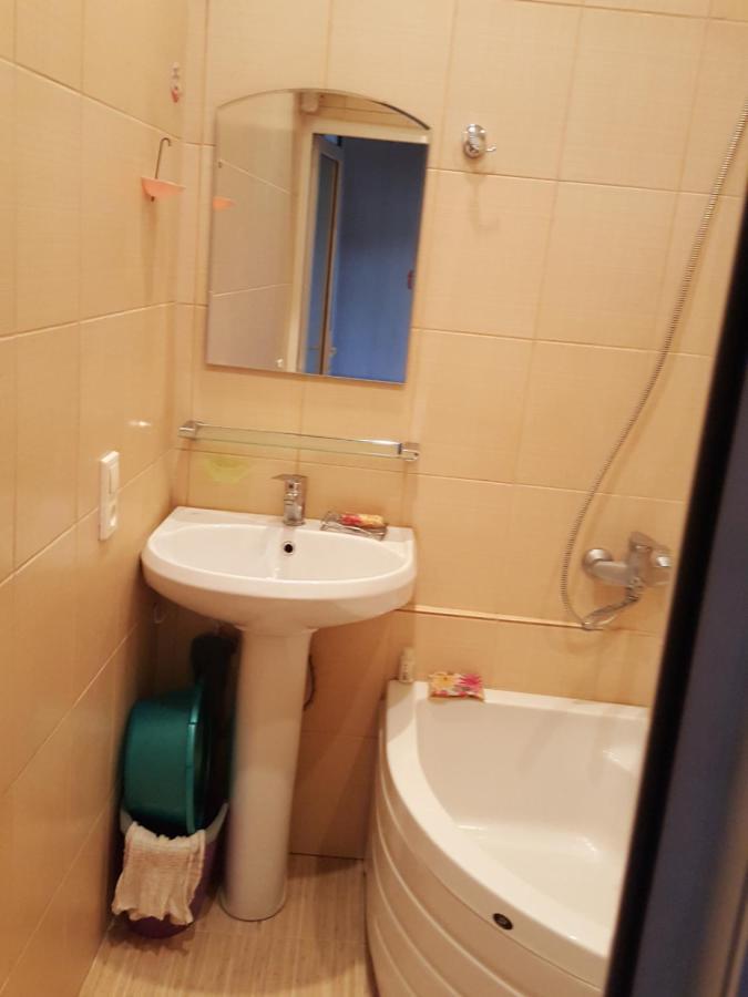 Абазинская 35 Sukhumi Bagian luar foto