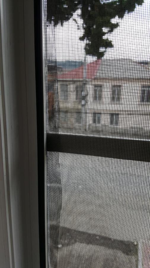 Абазинская 35 Sukhumi Bagian luar foto